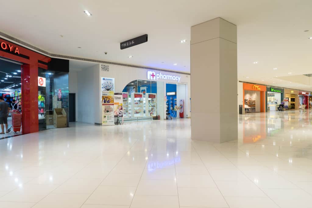 Retail & Shopping Malls