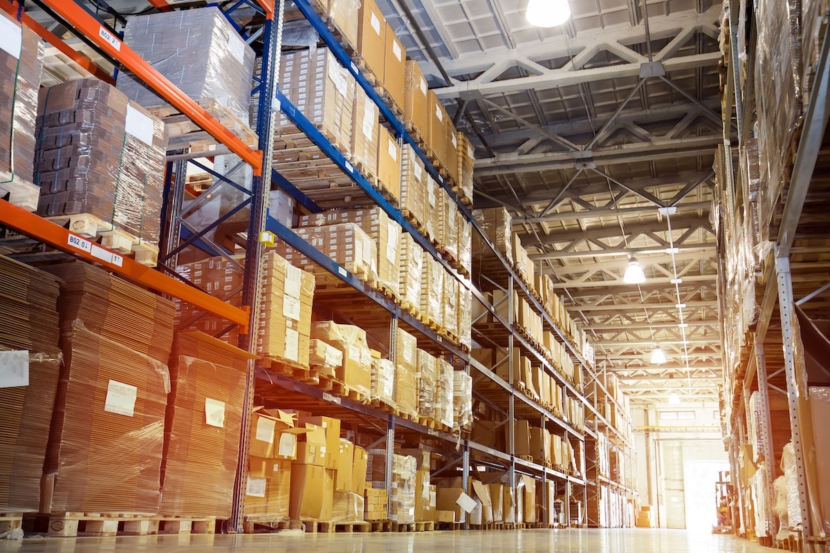 Pest control for warehouses & storage units